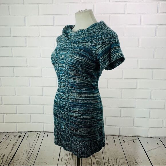 10/$25🦋 NY Collection Blue Short Sleeve Cowl Neck Sweater - Size Large - Picture 3 of 11